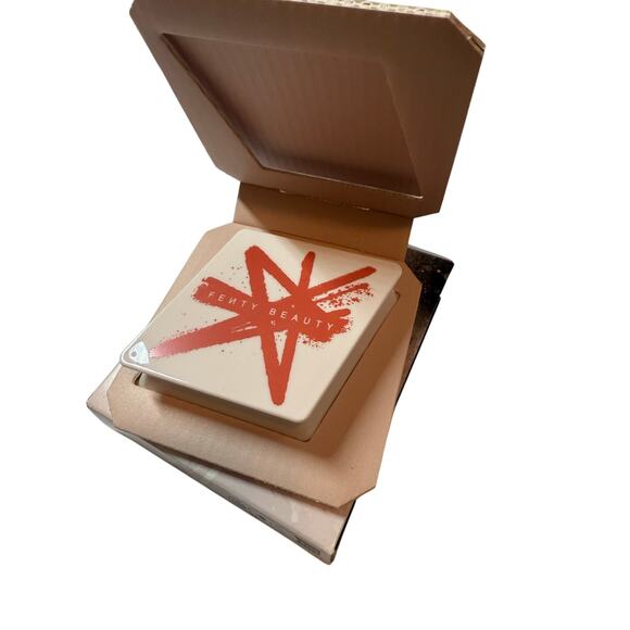 Fenty Beauty Cheeks suede powder blush Lolly Poppy NWT - Picture 1 of 5